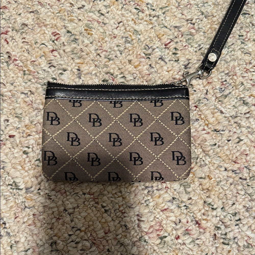 Dooney & Bourke Tan and Black Logo Wristlet
